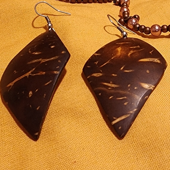 Earrings and 3 bracelets - Picture 5 of 5